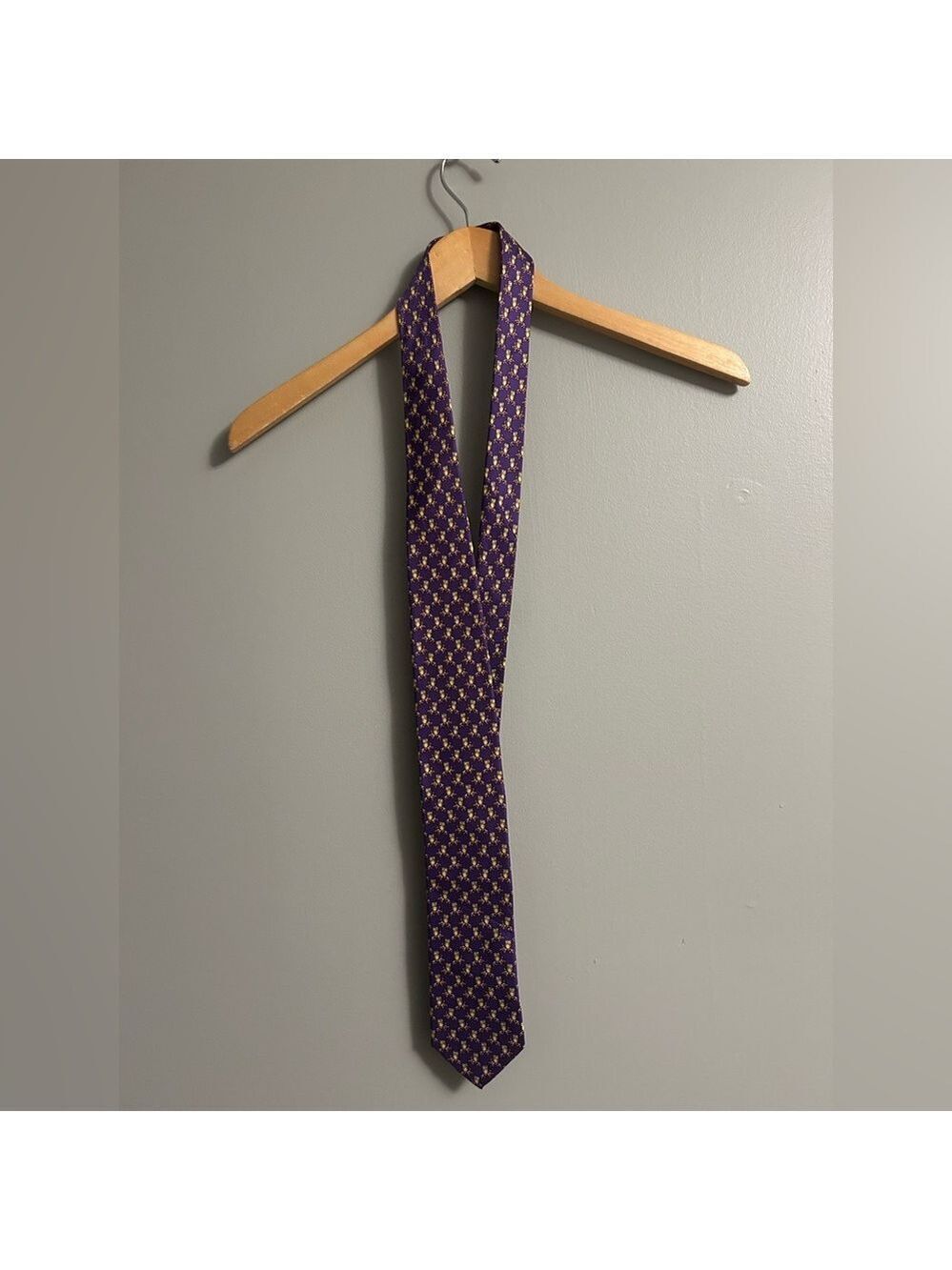 Cape Cod Neckware Owl Elegant Purple and Gold Men's Tie Silk